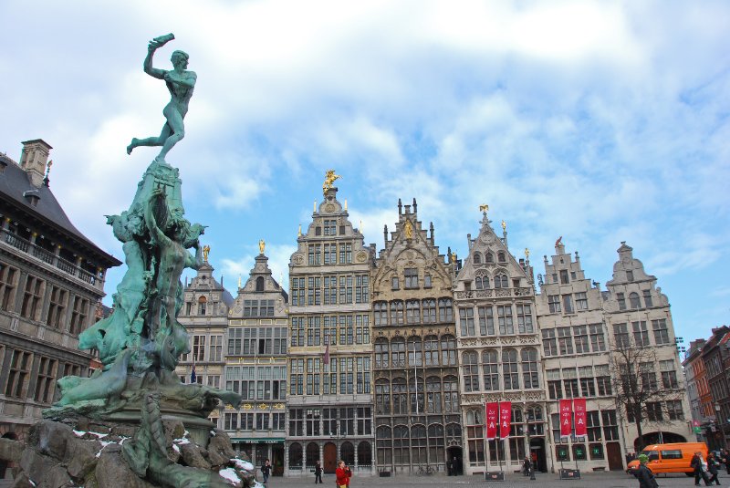 Antwerp021610-1458.jpg - Statue of Silvius Brabo by Jef Lambeaux, 1887, located in the center of the Grote Markt. Guildhouses (background)