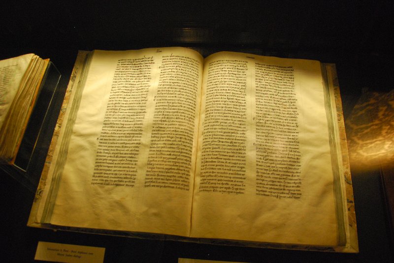 Antwerp021610-1495.jpg - Itinerarium S. Petri et Petri Alphonsi cum Moyse Judaeo dialogo, 12th century