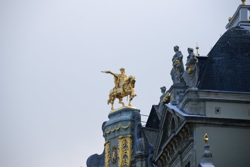 Brussels021510-1264.jpg - Charles of Lorraine (Equestrian Statue) on the La Maison de l'Arbre d'Or, South West corner Grand Place