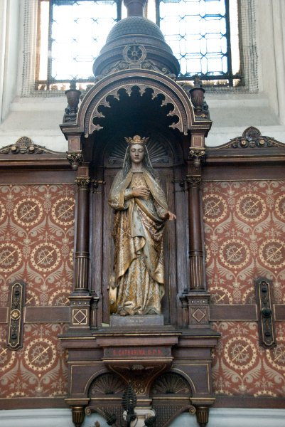 Brussels021510-1245.jpg - Statue of S. Catharina, O.P.N. -- St Catherine's Church