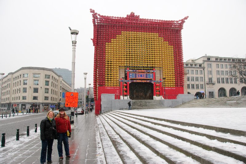 Brussels021410-0990.jpg - Europalia.China Tea House, temporary facade adorning the Dynasty building, Mont des Arts