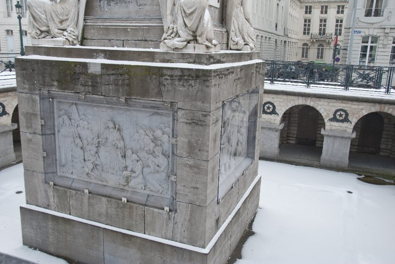 Brussels021510-1168.jpg - Monument Patria. Looking down into burial crypt. Place des Martyrs / Martyrs' Square