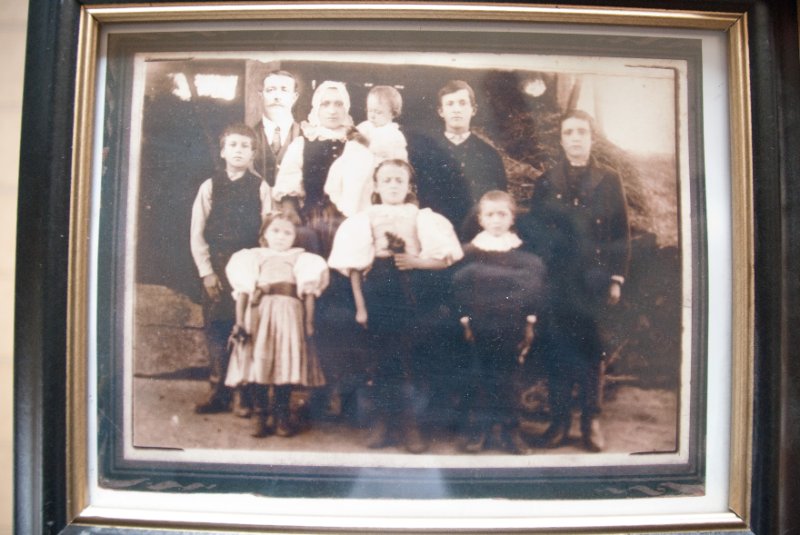 DSC_2027.jpg - Pictures of Great Grandma's family