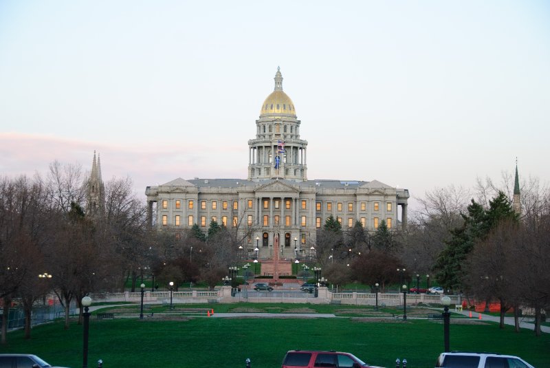 Denver041410-2268.jpg - Colorado State Capitol, Civic Center Park (foreground)