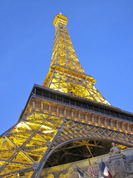 LasVegas032210-0219.jpg - La Tour Eifel at Paris Las Vegas Casino