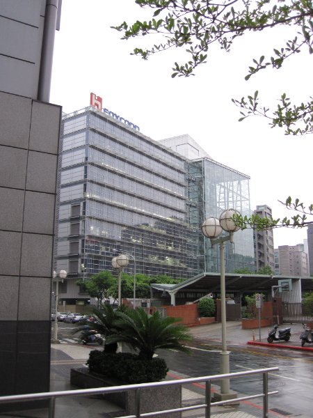 Taiwan060210-0991.jpg - Foxconn building near ALU's offices