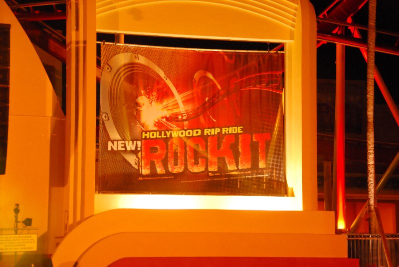 Orlando020110-0699nn.jpg - Hollywood Rip Ride RockIT