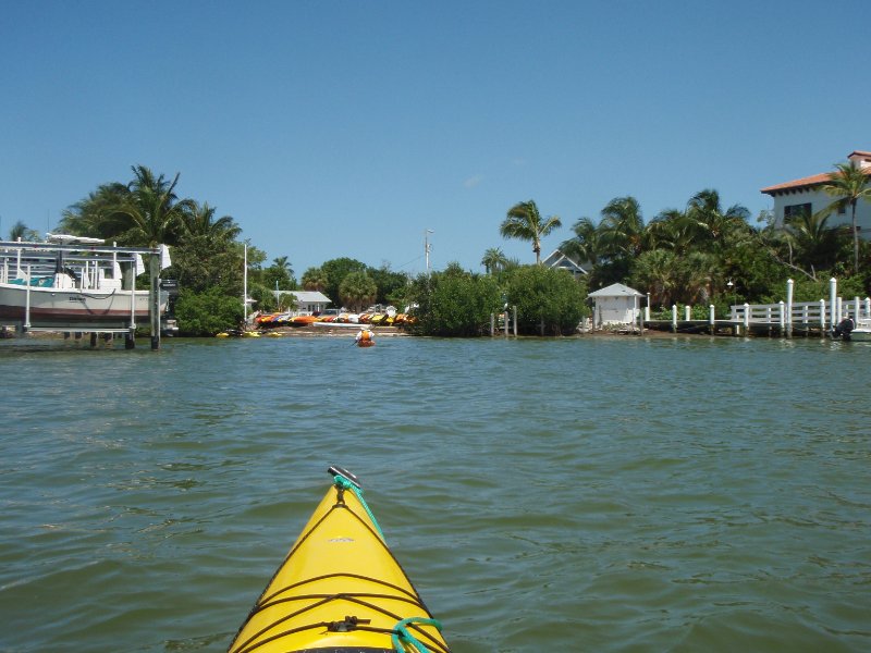 P6070476.JPG - Kayaking around Buck Key, near Blind Pass