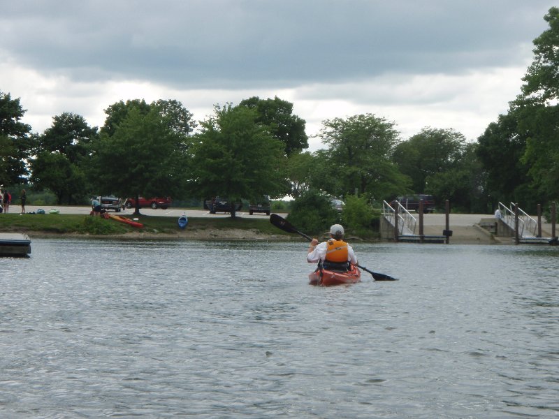 BusseWoodsKayak071809-7180050.jpg - Approaching Kayak / Canoe Launch