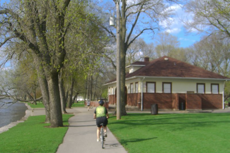 FoxRiverBikeTrail050209-1542.jpg - Island Park, Geneva