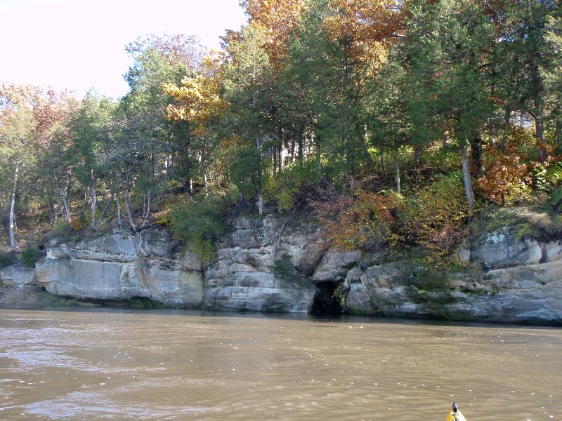 PA240036.jpg - Sandstone bluffs