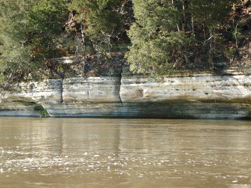 PA240073.jpg - Sandstone bluffs, Blakes Landing area