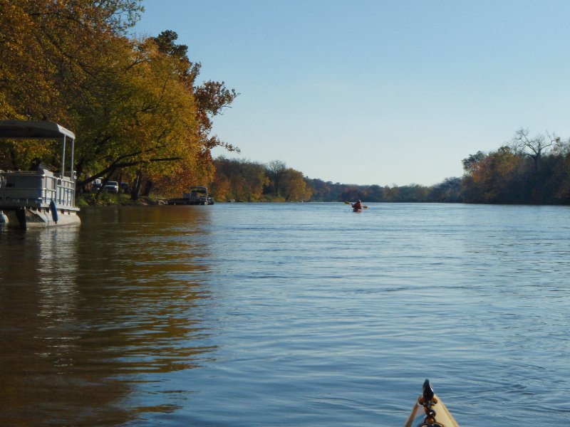 PA240101.jpg - Fox River at Wedron, approaching C&M Canoe Rental