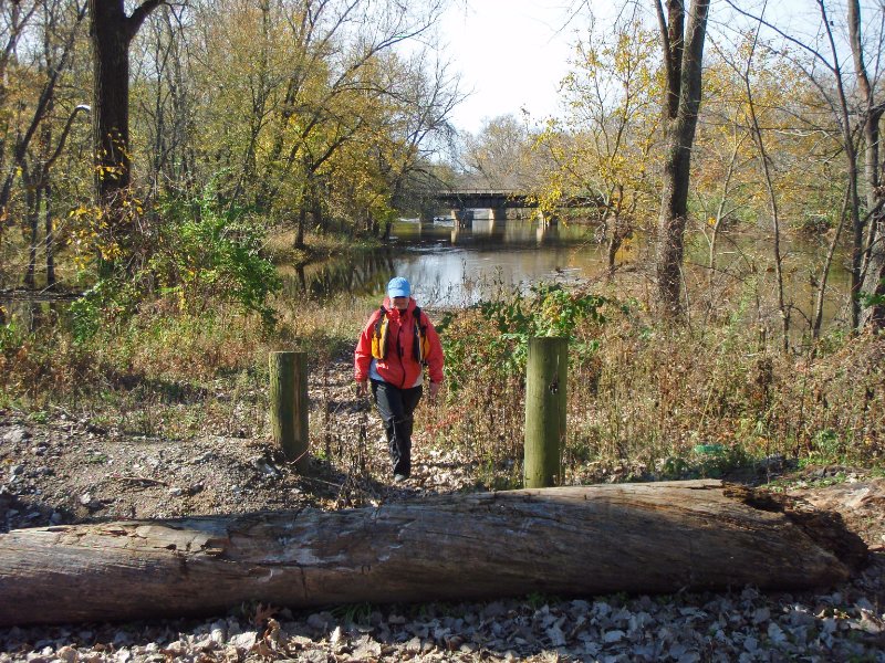 KankakeeRiver110109-010004.jpg - English Lake boat launch on the Kankakee RIver