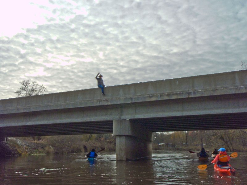 KankakeeRiver110109-010027.jpg - Approaching the 421 bridge on the Kankakee River