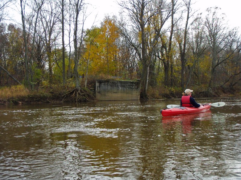 KankakeeRiver110109-010032.jpg - Kayak the Kankakee RIver from English Lake to Dunns Bridge