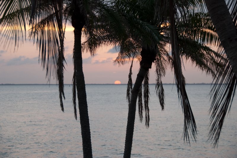 Captiva052409-7367.jpg - Redfish Pass Sunrise