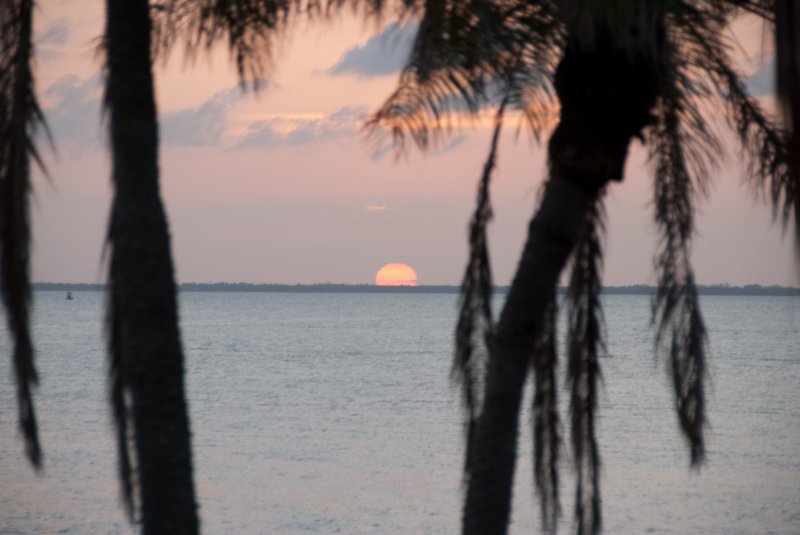 Captiva052409-7368.jpg - Redfish Pass Sunrise