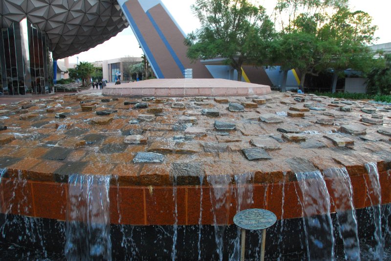 DisneyWorld022709-3324.jpg - Disney Hand Fountain, Epcot