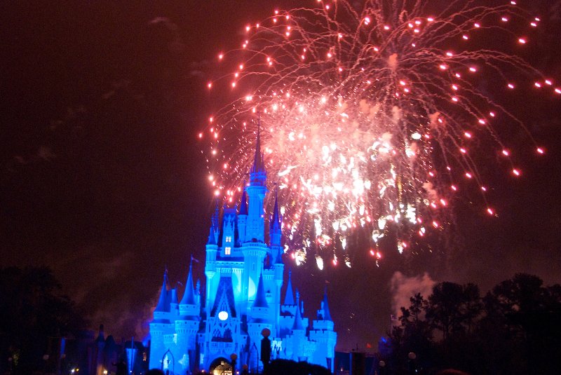 DisneyWorld022709-3466.jpg - Magic Kingdom - "WISHES" Fireworks Show