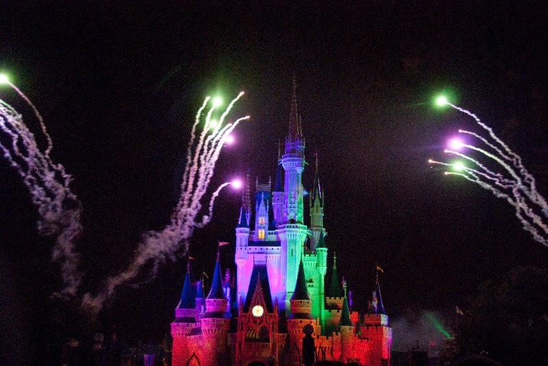 DisneyWorld022709-3467.jpg - Magic Kingdom - "WISHES" Fireworks Show