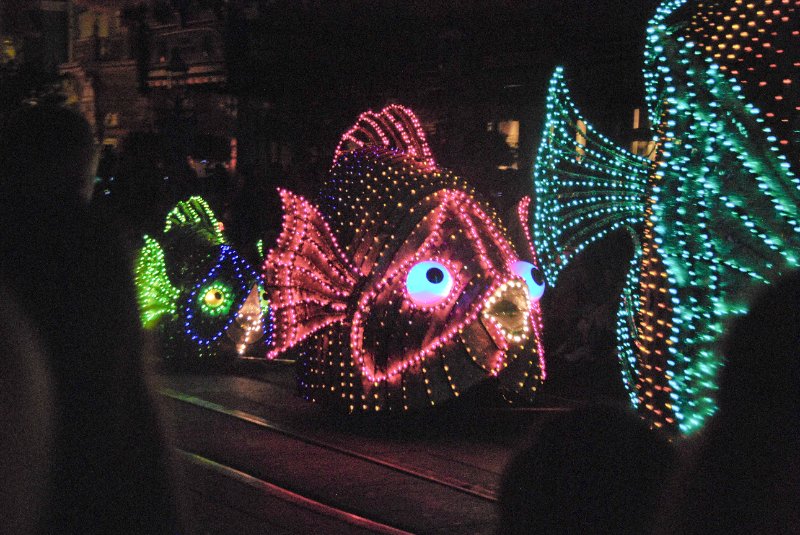 DisneyWorld022709-3399.jpg - Magic Kingdom - "Spectromagic" - Evening Parade