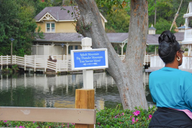 DisneyWorld022709-2960.jpg - Magic Kingdom - Riverboat Landing, Liberty Square