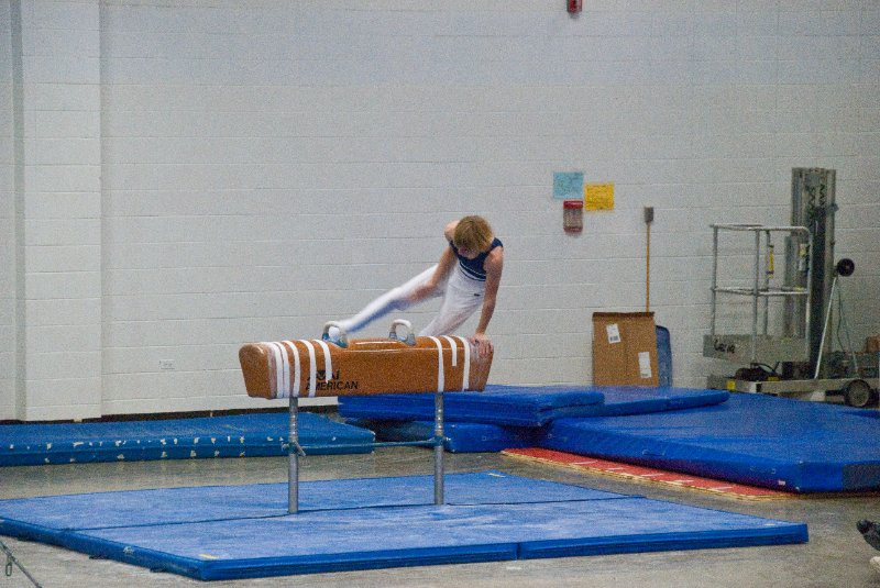 GymnasticsSpring09-3767.jpg - York at NNHS