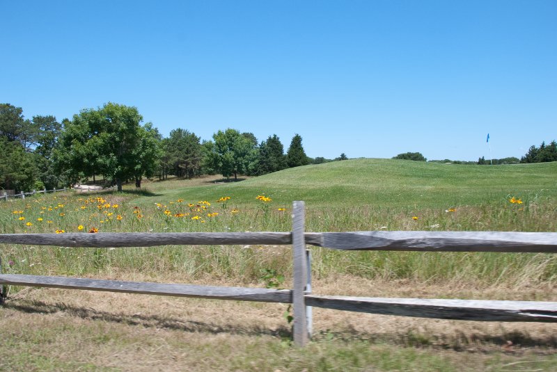 DSC_7750.jpg - Anthier's Road. Golf Course.