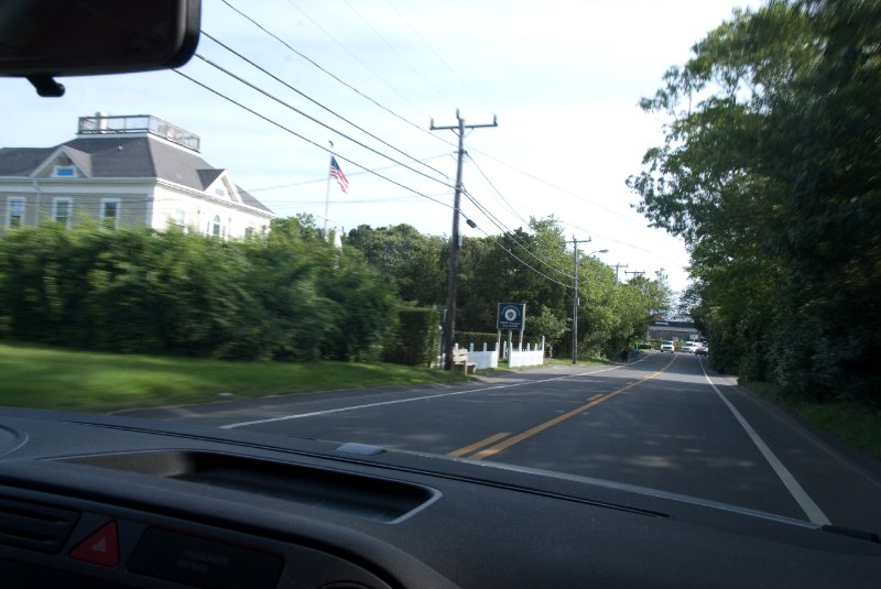 DSC_7819.jpg - Driving South West onTemahigan Avenue, East Chop