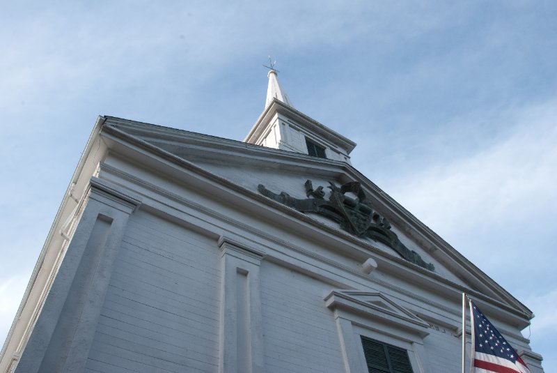 DSC_7886.jpg - Tisbury Town Hall. Spring St, Vineyard Haven