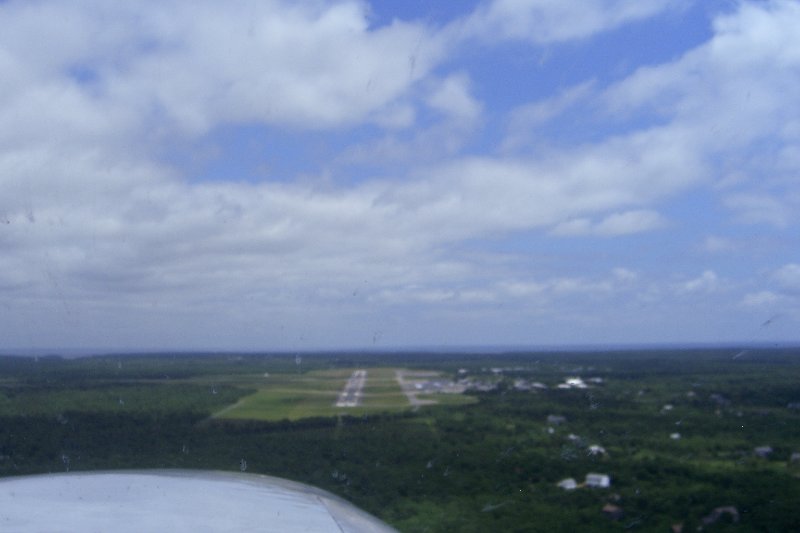 CIMG1693.jpg - Flying from Boston to Martha's Vineyard