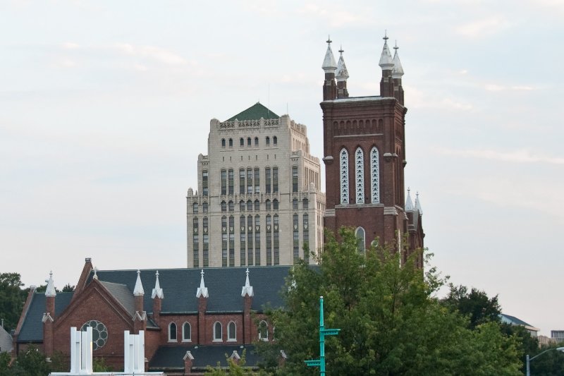 Atlanta082509-8889-2.jpg - City Hall, Catholic Shrine of the Immaculate Conception.