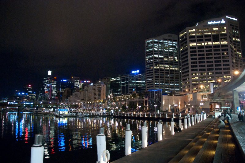 Sydney090209-090209.jpg - Evening Walk through the Cockle Bay Area. View of Cockle Bay Wharf