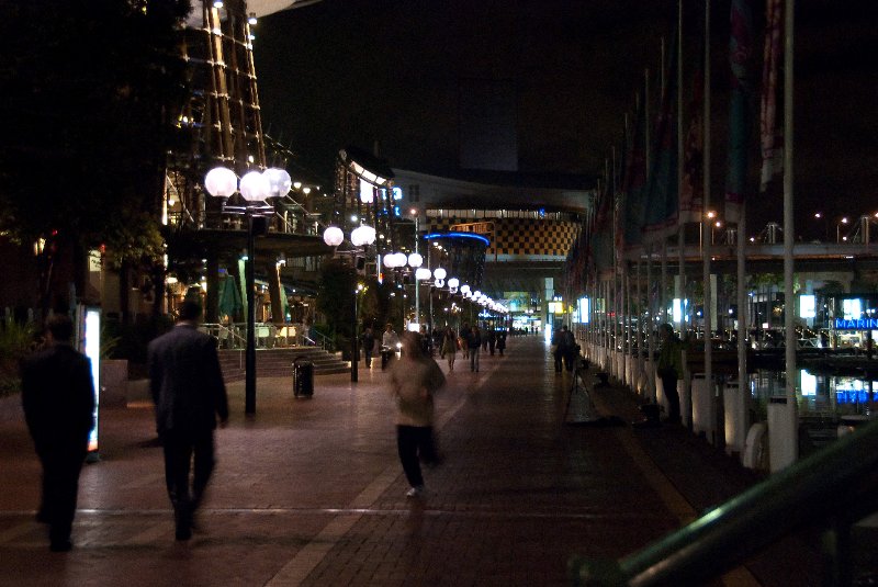 Sydney090209-7.jpg - Evening Walk through the Cockle Bay Area