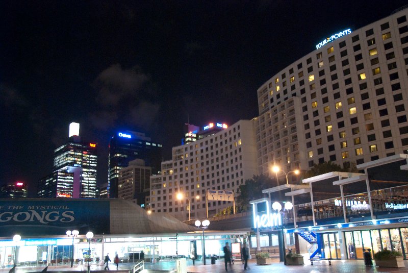 Sydney090209-9297.jpg - Four Points Hotel and other buildings along Kings Street Wharf