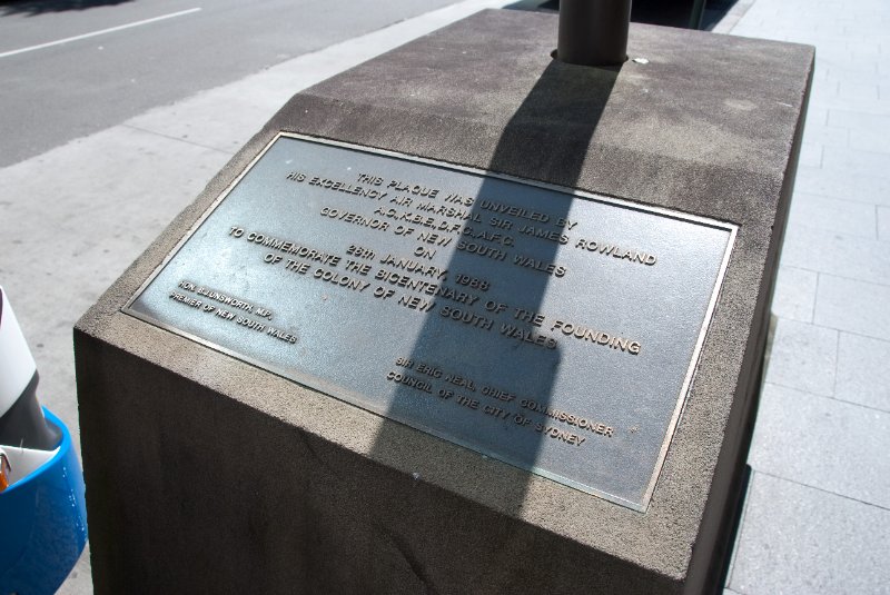 Sydney090209-9149.jpg - This plaque was unveiled by his excellency Air Marshal Sir James Rowland on 26th January, 1988.