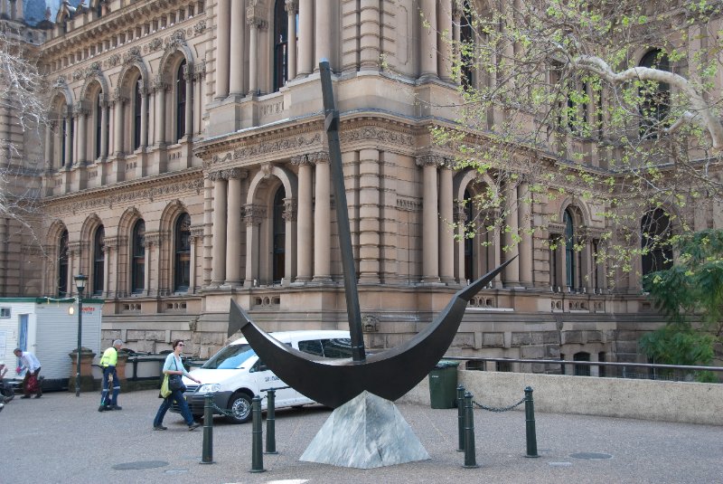 Sydney090209-9259.jpg - "To Sail To Stop" by Artist: Ingrid Orfali. In front of Sydney Town Hall