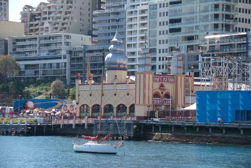 Sydney090109-9097.jpg - Luna Park, Milsons Point