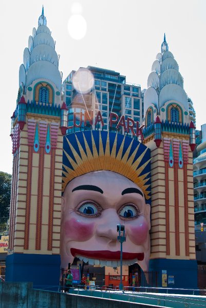 Sydney090109-9101.jpg - Luna Park, Milsons Point