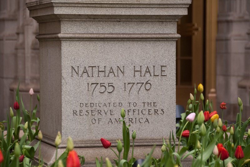 Chicago042809-5750.jpg - Tribune Tower - Nathan Hale 1755-1776