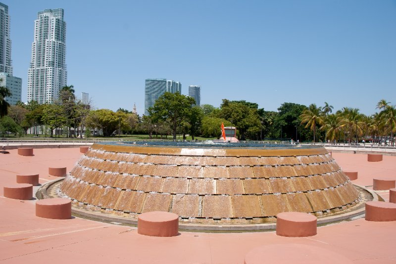 Miami041509-5024.jpg - Mildred and Claude Pepper Fountain