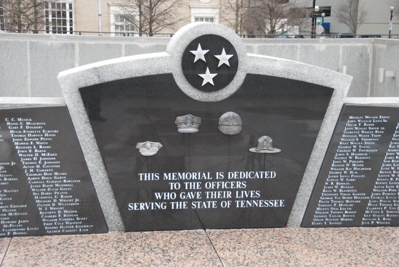 Nashville012809-2556.jpg - Police Memorial