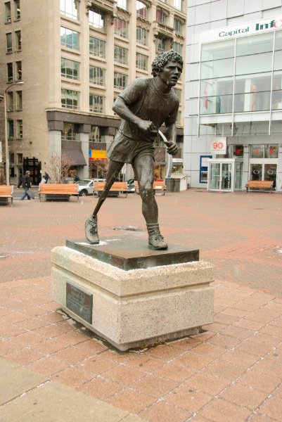 DSC_0242.jpg - Terry Fox