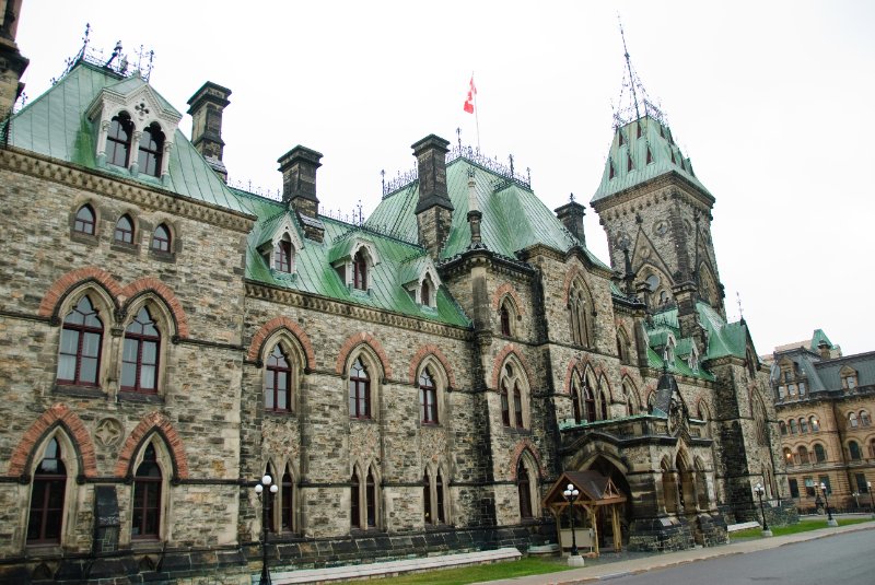 DSC_0318.jpg - The East Block of Parliament Hill (left), Wellington Street, looking East)