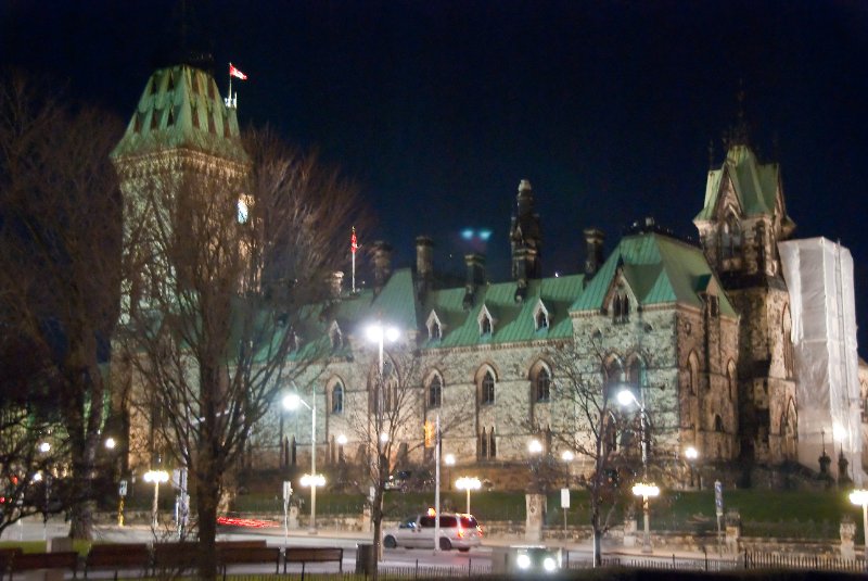 DSC_0237nn.jpg - The East  Block of Parliament Hill