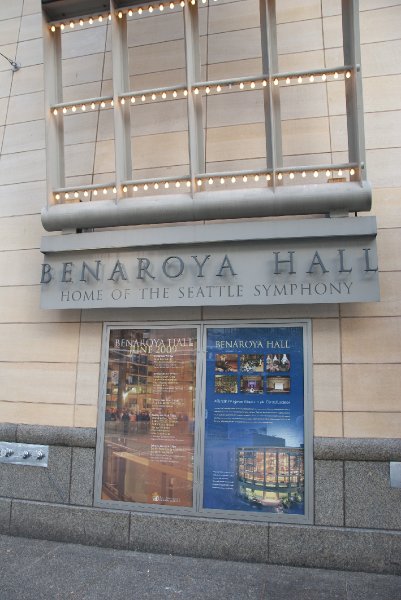 Seattle080309-8535.jpg - Benaroya Hall