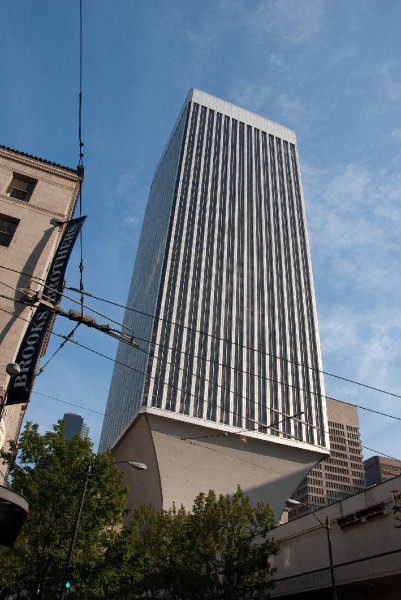 Seattle080309-8591.jpg - Rainier Tower.