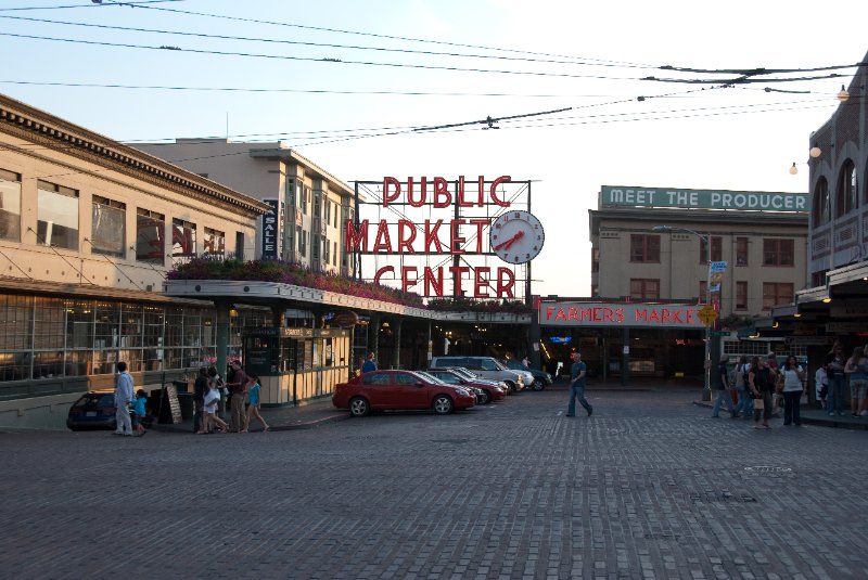 Seattle080309-8730.jpg - Pike Place Market