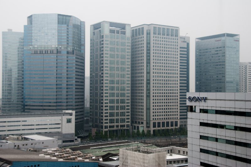 Tokyo051109-6411.jpg - View of Shinagawa from room 1810, Hotel Pacific